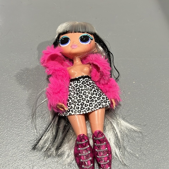 LOL Surprise OMG doll - Picture 2 of 7